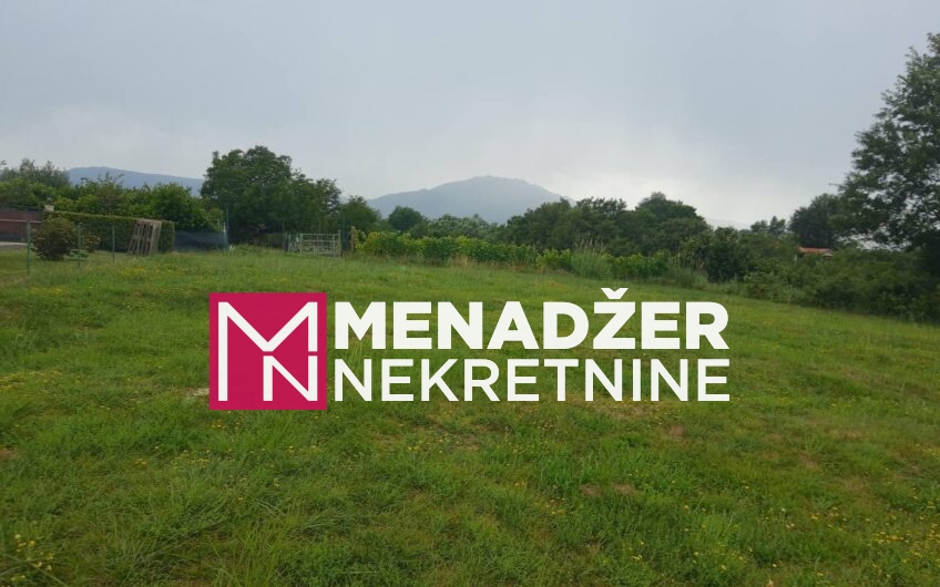 PLAC 965 m2 – PRIČELJE