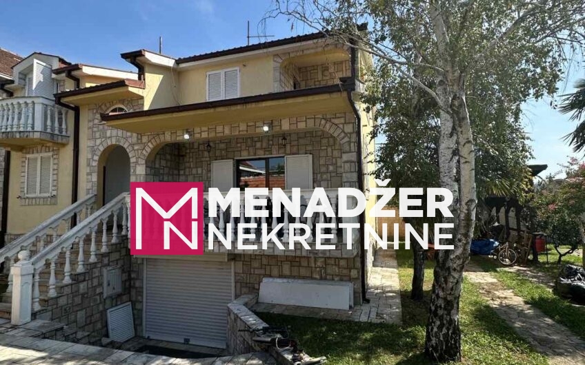 KUĆA LUX NAMJEŠTENA 300 m2- MASLINE