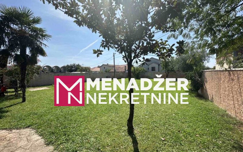 KUĆA LUX NAMJEŠTENA 300 m2- MASLINE