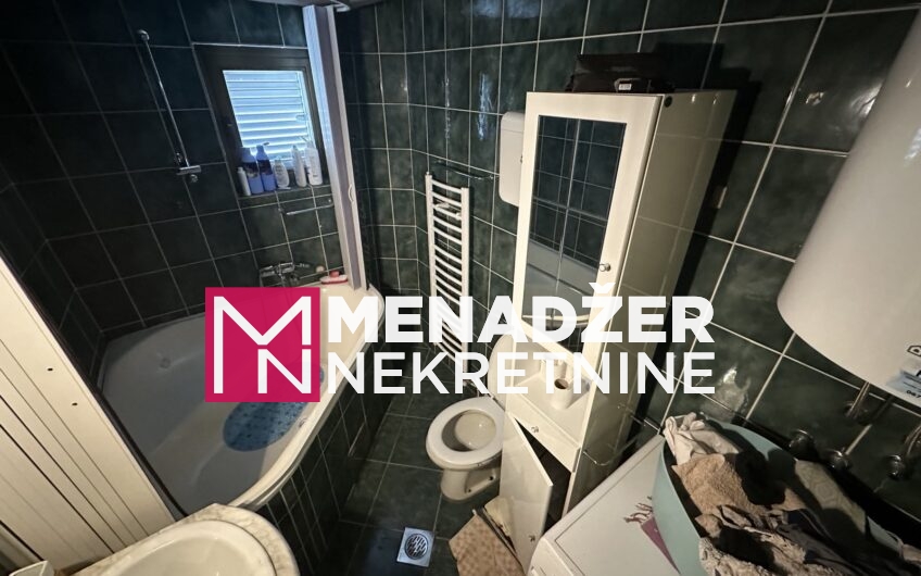 KUĆA LUX NAMJEŠTENA 300 m2- MASLINE