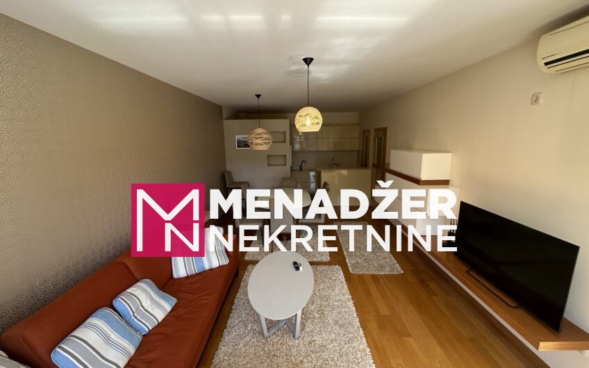 TROSOBAN NAMJEŠTEN STAN 100 m2 – BLOK 9