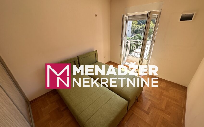 TROSOBAN NAMJEŠTEN STAN 100 m2 – BLOK 9