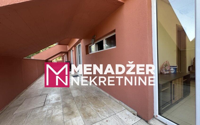 POSLOVNO-KANCELARIJSKI PROSTOR 100 m2- KRIVI MOST