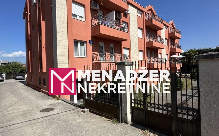 POSLOVNO-KANCELARIJSKI PROSTOR 100 m2- KRIVI MOST
