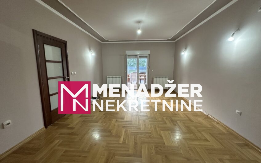 KUĆA 250 m2- PLAC 10 000 m2-DONJA GORICA