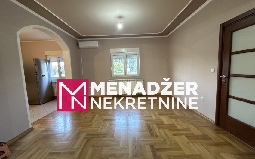 KUĆA 250 m2- PLAC 10 000 m2-DONJA GORICA