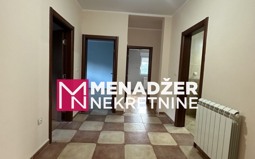 KUĆA 250 m2- PLAC 10 000 m2-DONJA GORICA