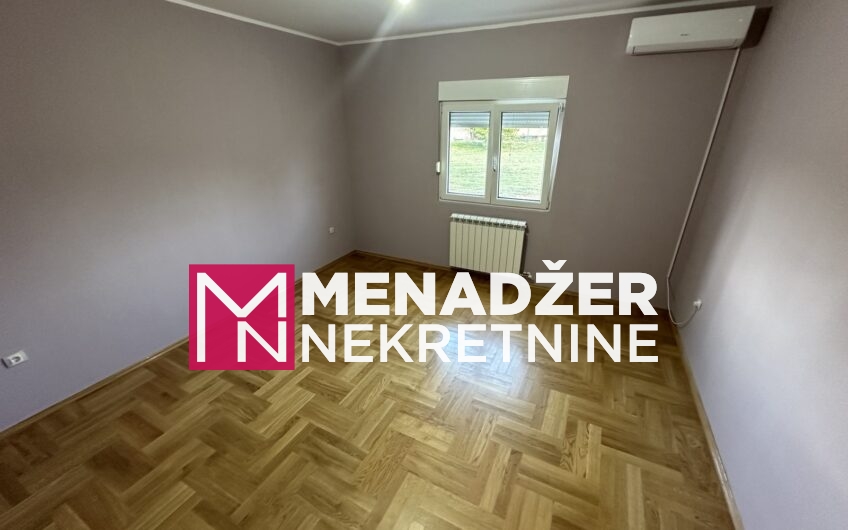 KUĆA 250 m2- PLAC 10 000 m2-DONJA GORICA