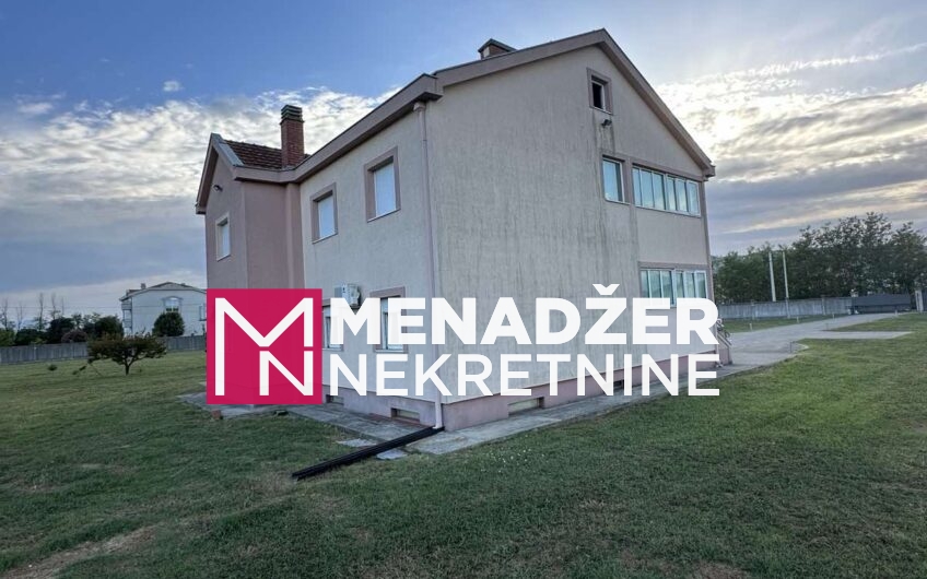 KUĆA 250 m2- PLAC 10 000 m2-DONJA GORICA
