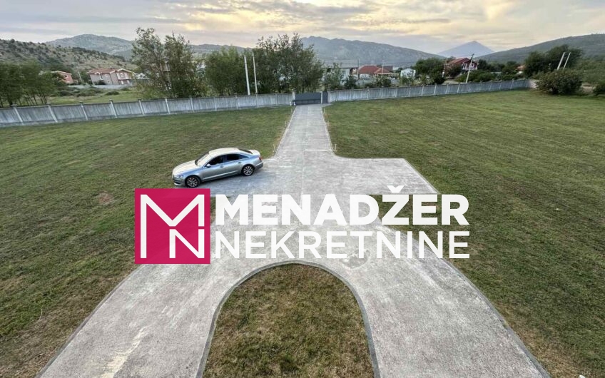 KUĆA 250 m2- PLAC 10 000 m2-DONJA GORICA