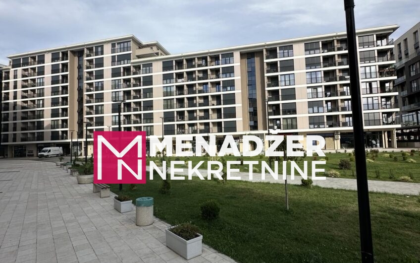 JEDNOSOBAN LUX NAMJEŠTEN STAN 57 m2 SA GARAŽOM-PREKO MORAČE-LINEA