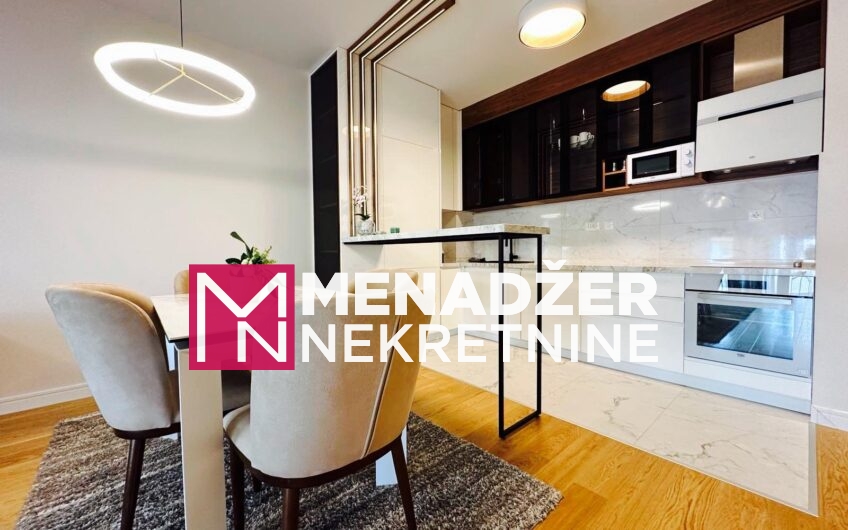 JEDNOSOBAN LUX NAMJEŠTEN STAN 57 m2 SA GARAŽOM-PREKO MORAČE-LINEA