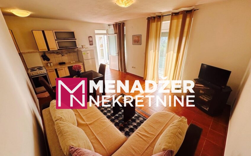 KUĆA 85 m2 – PREKO MORAČE
