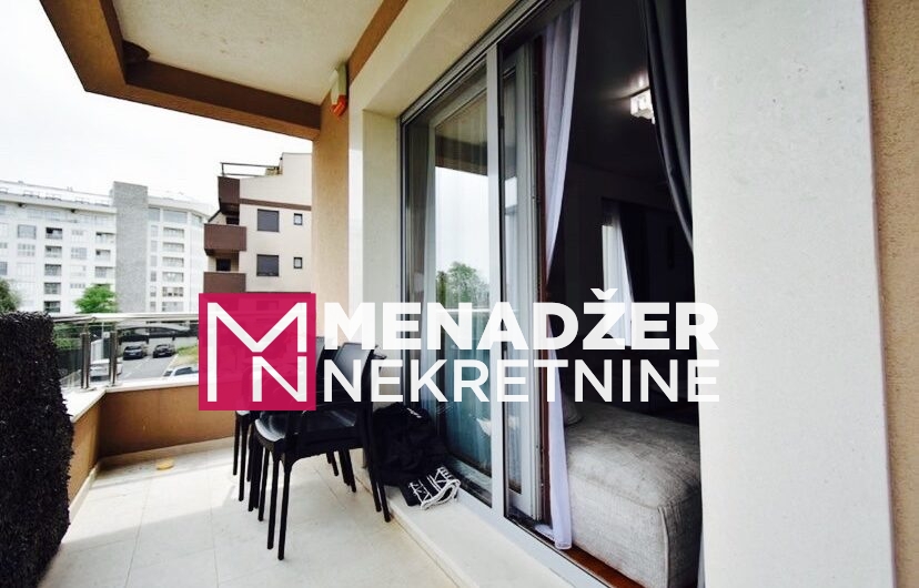 DVOSOBAN NAMJEŠTEN STAN 80 m2 SA GARAŽOM-MOMIŠIĆI