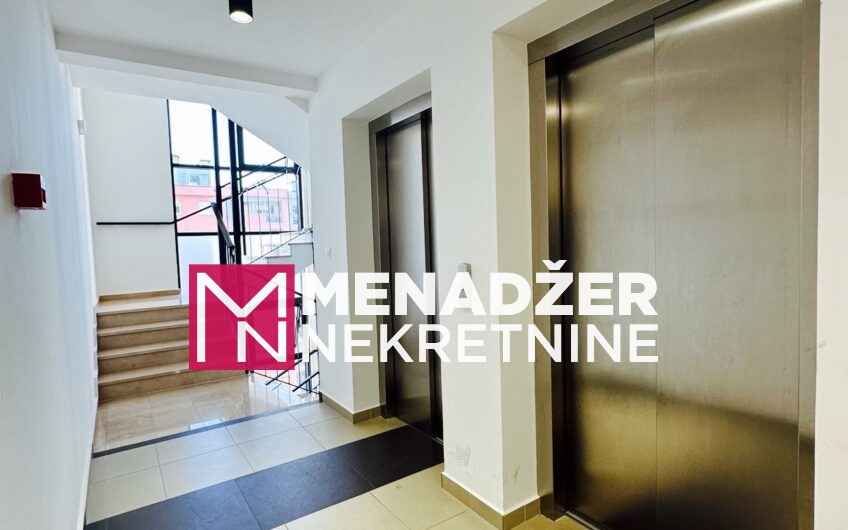 JEDNOSOBAN NAMJEŠTEN STAN 52 m2 SA GARAŽOM- MASTER KVART