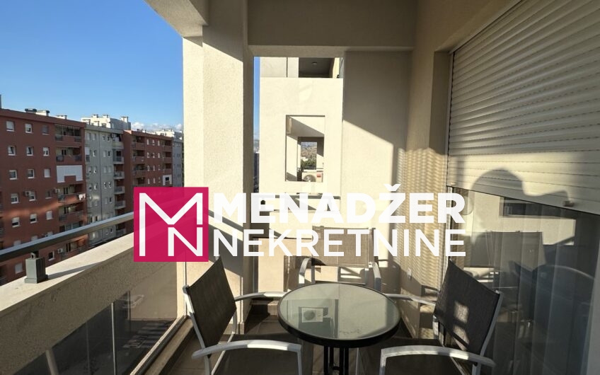 JEDNOSOBAN NAMJEŠTEN STAN 52 m2 SA GARAŽOM- MASTER KVART
