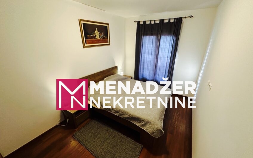 JEDNOSOBAN NAMJEŠTEN STAN 52 m2 SA GARAŽOM- MASTER KVART