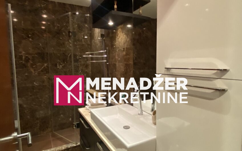 DVOSOBAN NAMJEŠTEN STAN 80 m2 SA GARAŽOM-MOMIŠIĆI