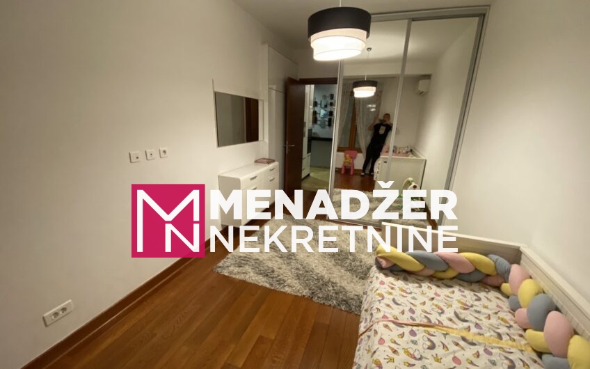 DVOSOBAN NAMJEŠTEN STAN 80 m2 SA GARAŽOM-MOMIŠIĆI