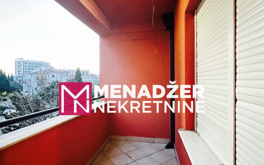 JEDNOSOBAN NAMJEŠTEN 40 m² – PREKO MORAČE
