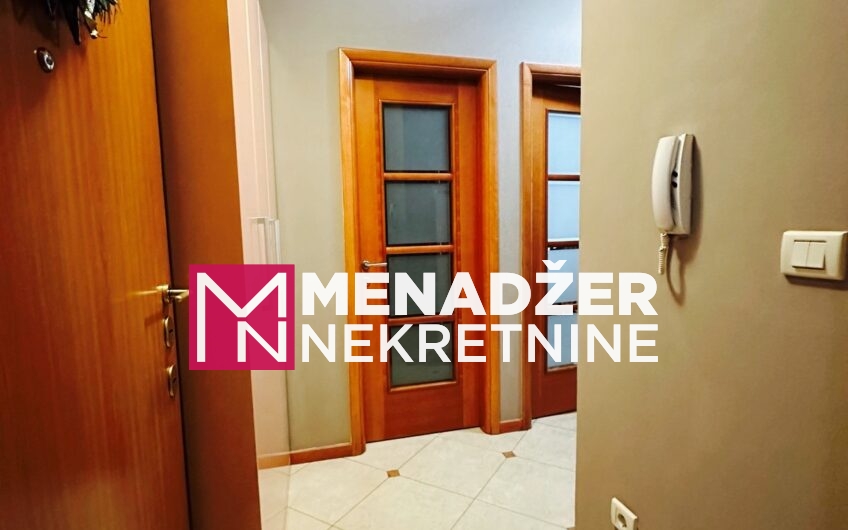 JEDNOSOBAN LUX NAMJEŠTEN STAN 63 m² – PREKO MORAČE
