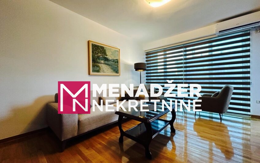 JEDNOSOBAN LUX NAMJEŠTEN STAN 63 m² – PREKO MORAČE