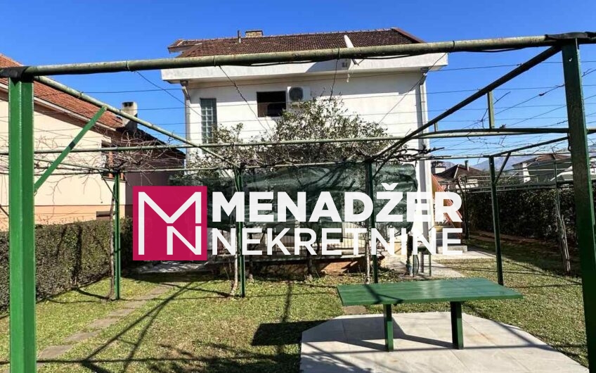 KUĆA 200 m2 – ZAGORIČ