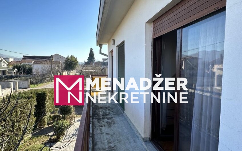 KUĆA 200 m2 – ZAGORIČ