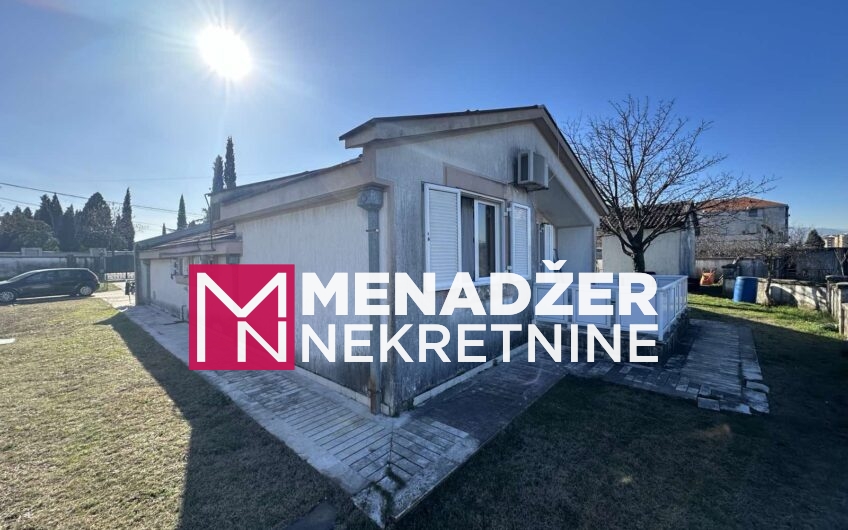 KUĆA 150 m², PLAC 1 550 m² – KRIVI MOST