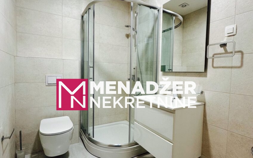 ČETVOROSOBAN DUPLEKS PRAZAN STAN 105 m² – MASTER KVART