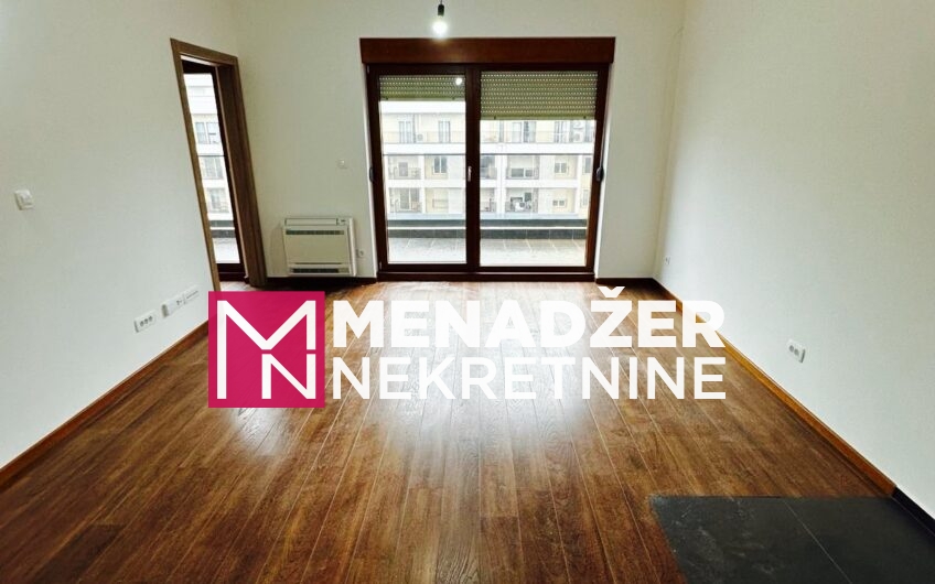 ČETVOROSOBAN DUPLEKS PRAZAN STAN 105 m² – MASTER KVART