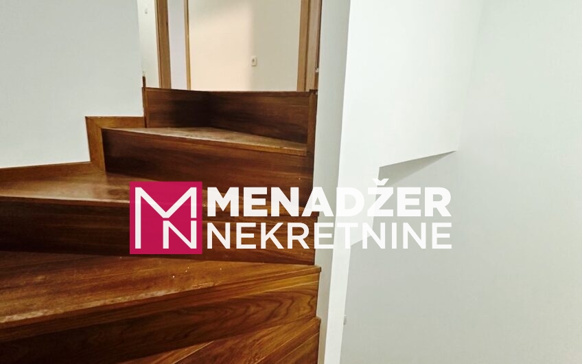 ČETVOROSOBAN DUPLEKS PRAZAN STAN 105 m² – MASTER KVART