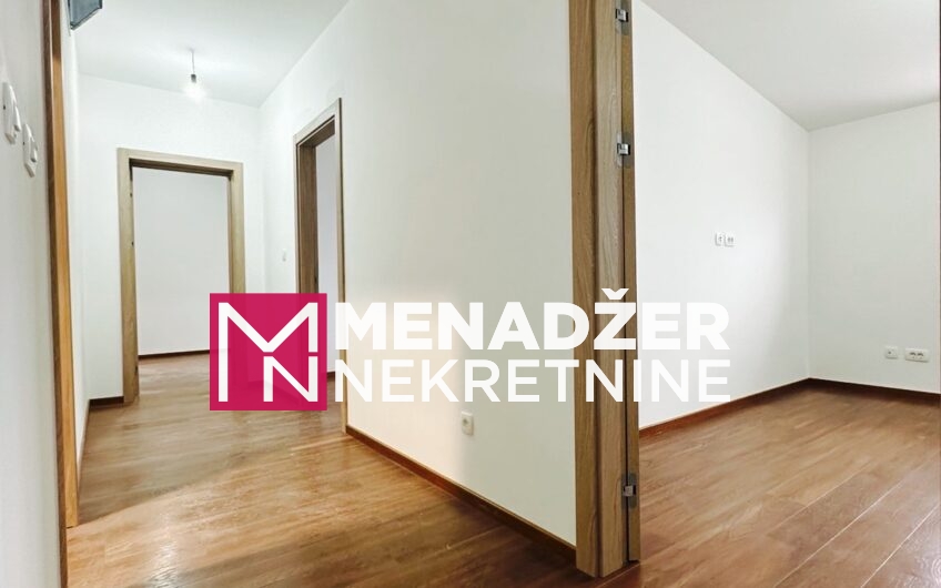 ČETVOROSOBAN DUPLEKS PRAZAN STAN 105 m² – MASTER KVART