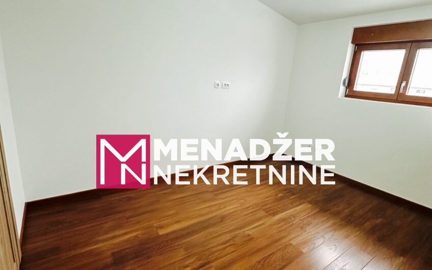 ČETVOROSOBAN DUPLEKS PRAZAN STAN 105 m² – MASTER KVART