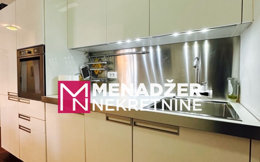 JEDNOSOBAN LUX NAMJEŠTEN STAN 53 m² – PREKO MORAČE
