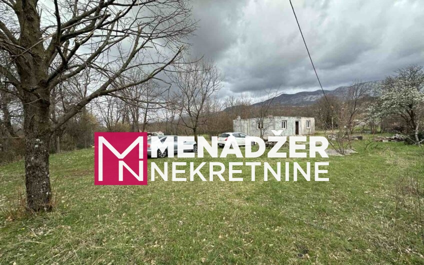 KUĆA 112 m², PLAC  2 200 m² – DANILOVGRAD