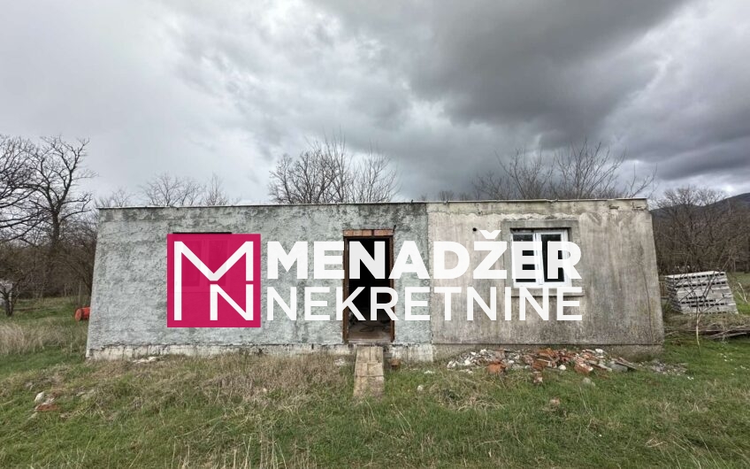 KUĆA 112 m², PLAC  2 200 m² – DANILOVGRAD