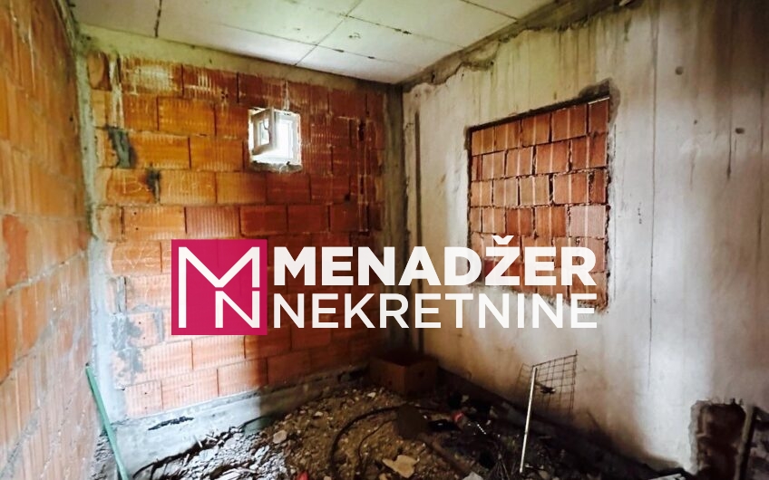 KUĆA 112 m², PLAC  2 200 m² – DANILOVGRAD