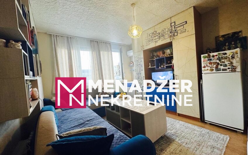 GARSONjERA NAMJEŠTENA 22 m² – PREKO MORAČE