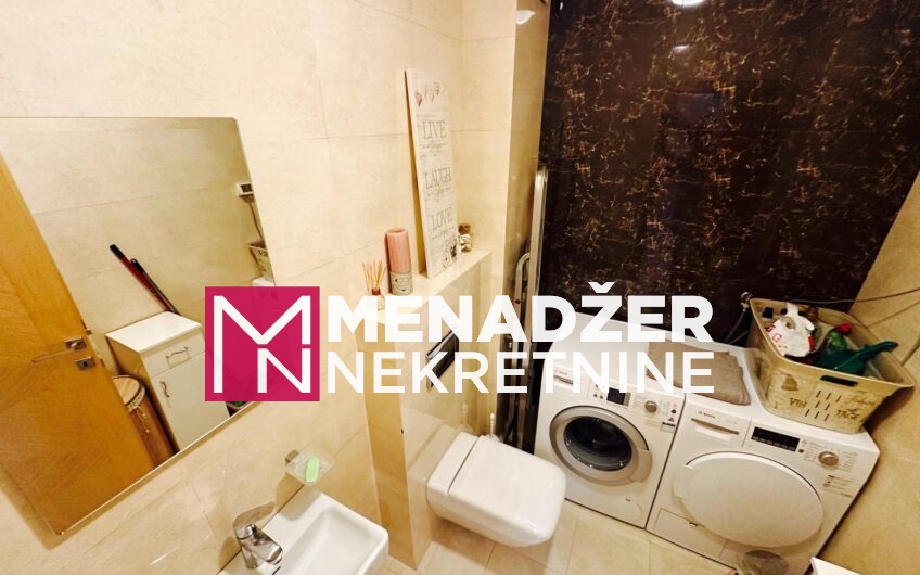 TROSOBAN LUX NAMJEŠTEN STAN 105 m2, GARAŽA – PREKO MORAČE