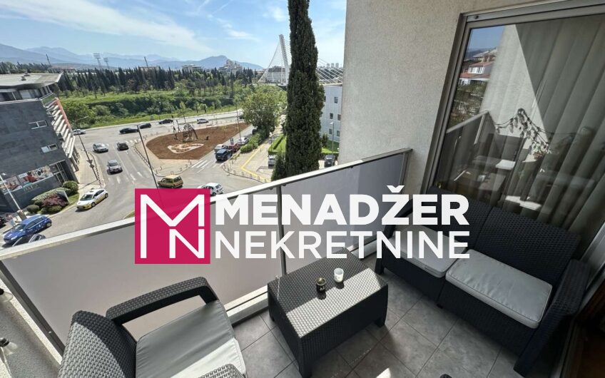 TROSOBAN LUX NAMJEŠTEN STAN 105 m2, GARAŽA – PREKO MORAČE