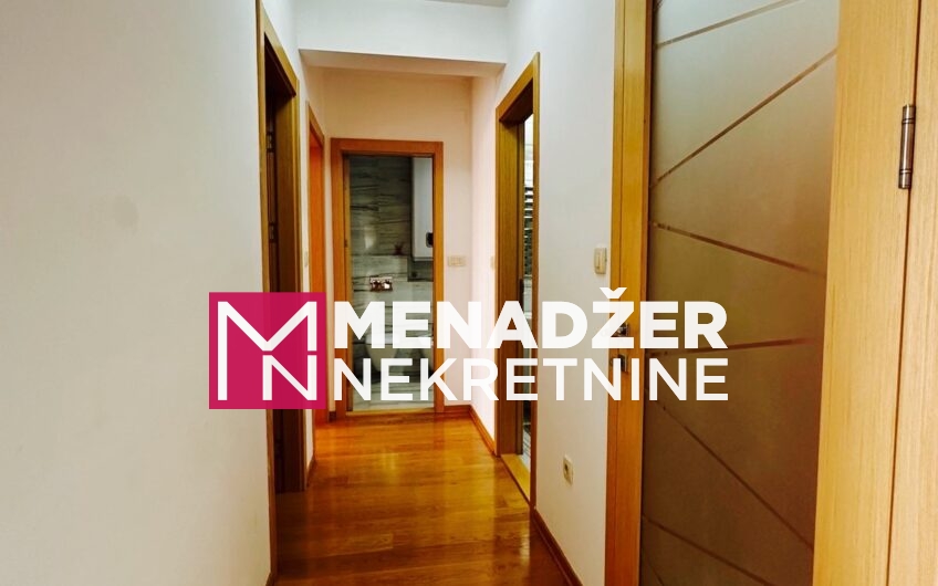 TROSOBAN LUX NAMJEŠTEN STAN 105 m2, GARAŽA – PREKO MORAČE