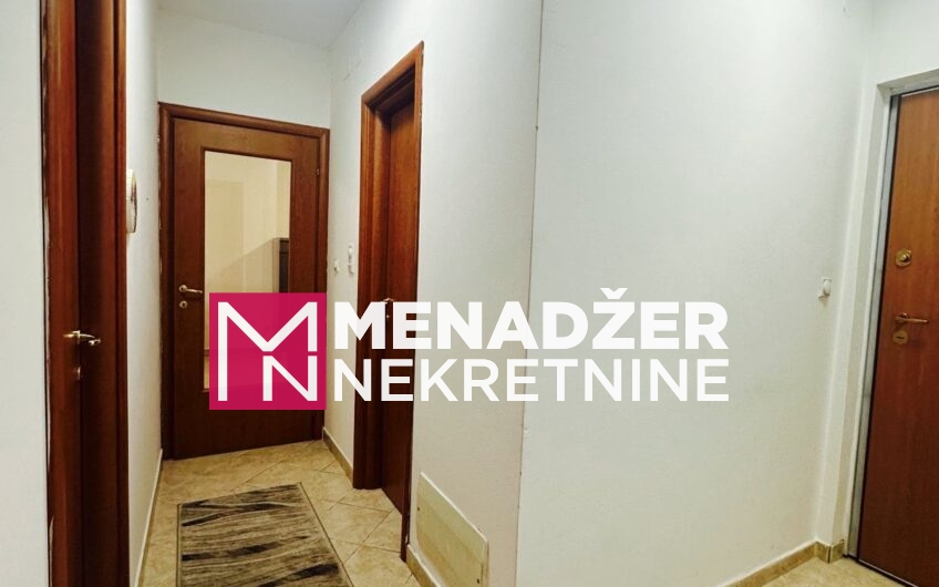 DVOSOBAN NAMJEŠTEN STAN 65 m2- POBREŽJE