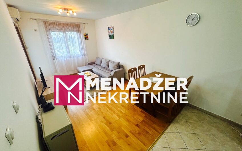 DVOSOBAN NAMJEŠTEN STAN 65 m2- POBREŽJE