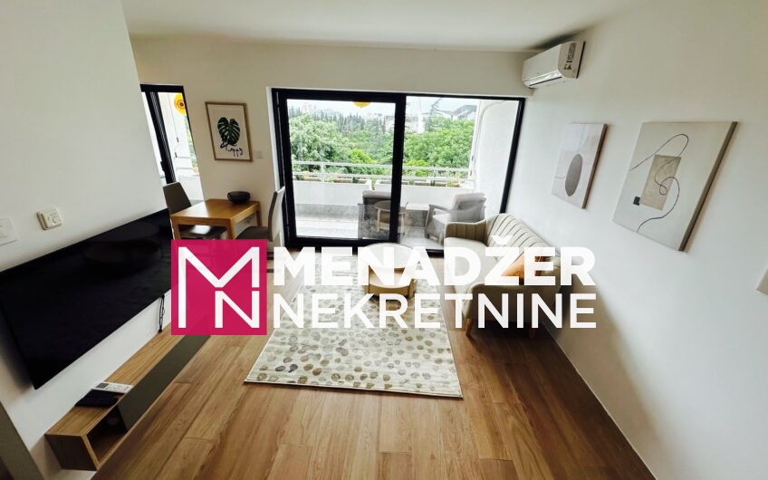 NAMJEŠTENA GARSONjERA 40 m² – PREKO MORAČE