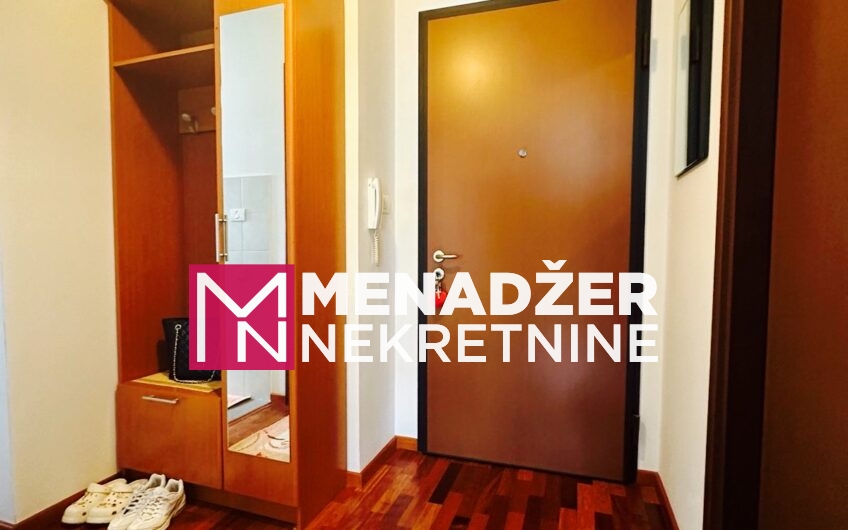 JEDNOSOBAN NAMJEŠTEN STAN 50 m², GARAŽA – CITY KVART