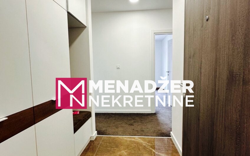 TROSOBAN PRAZAN STAN 120 m², GARAŽA – TOLOŠKA ŠUMA