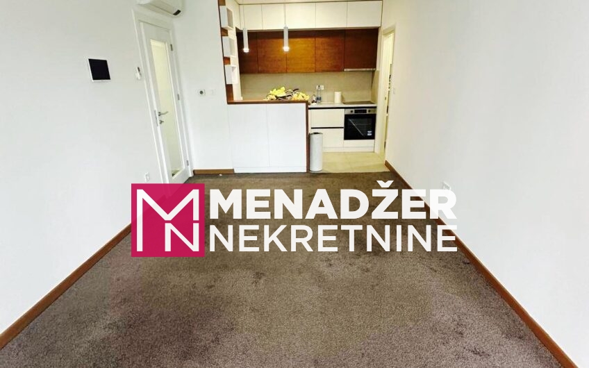 TROSOBAN PRAZAN STAN 120 m², GARAŽA – TOLOŠKA ŠUMA