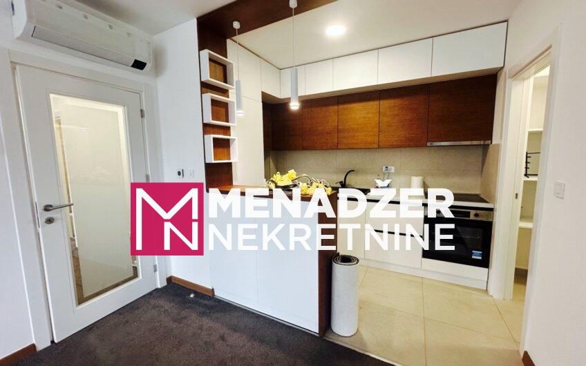 TROSOBAN PRAZAN STAN 120 m², GARAŽA – TOLOŠKA ŠUMA