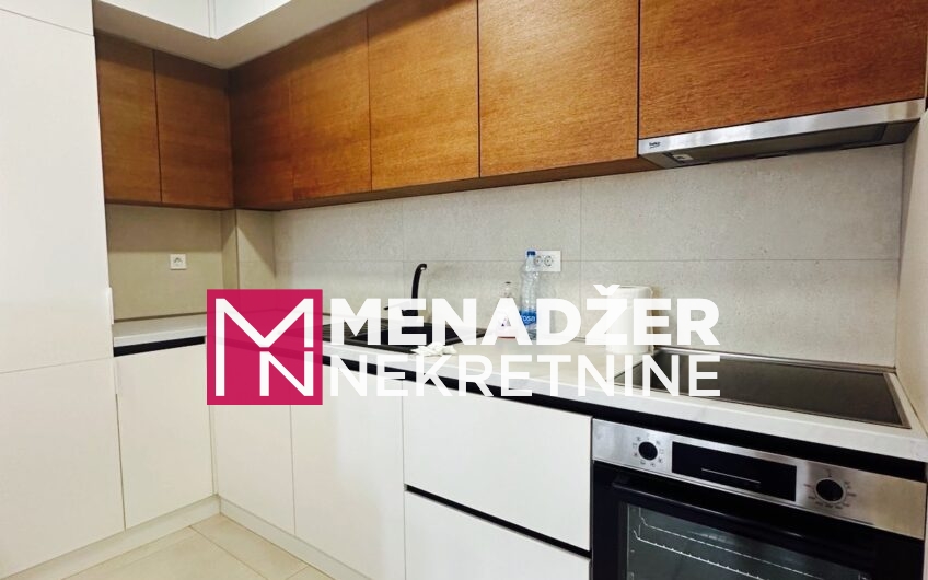 TROSOBAN PRAZAN STAN 120 m², GARAŽA – TOLOŠKA ŠUMA